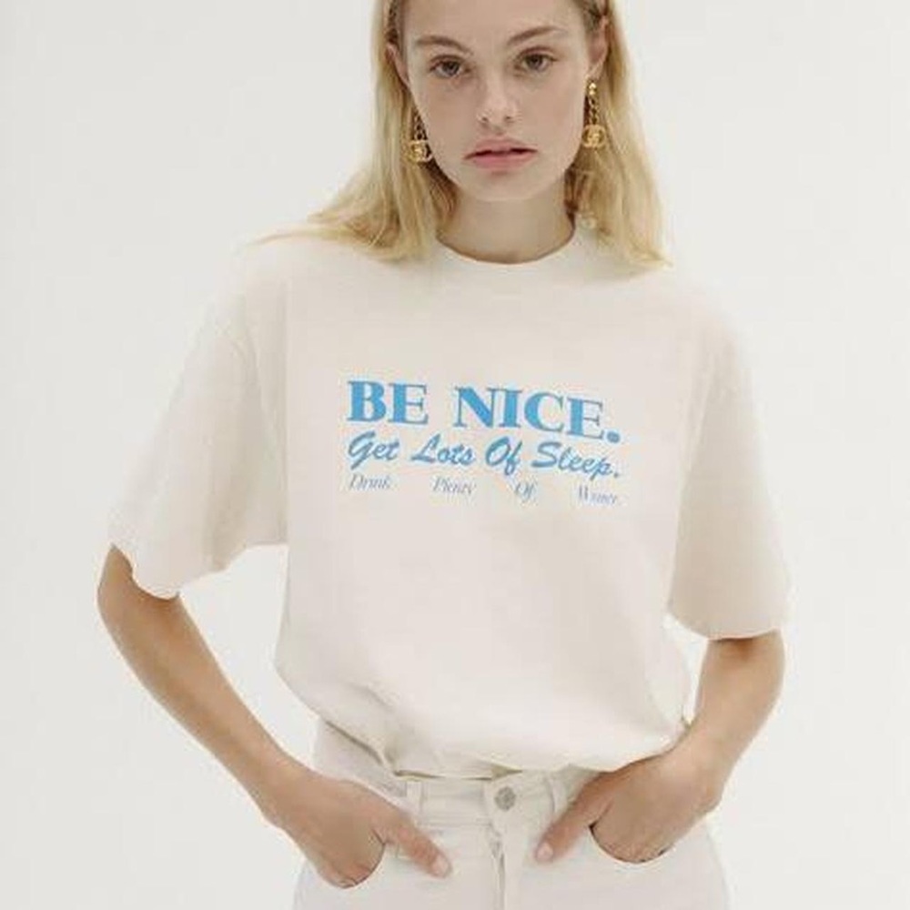 GUC: Sporty& Rich “Be Nice” T-Shirt. XS